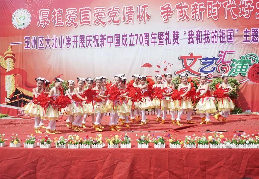 逃离诡异之林
